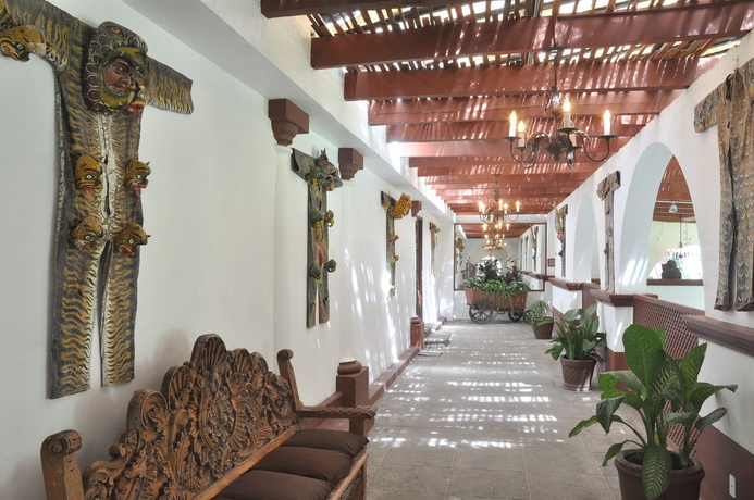 Imagen de los interiores del Hotel Misi&oacute;n Grand Cuernavaca. Foto 12