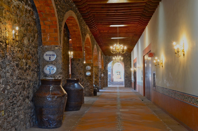 Imagen de los interiores del Hotel Misión Grand Juriquilla. Foto 14