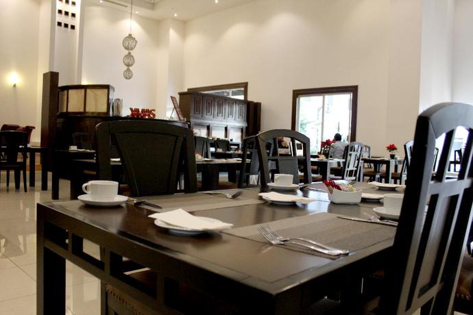 Imagen del bar/restaurante del Hotel Misi&oacute;n Grand Torre&oacute;n. Foto 5