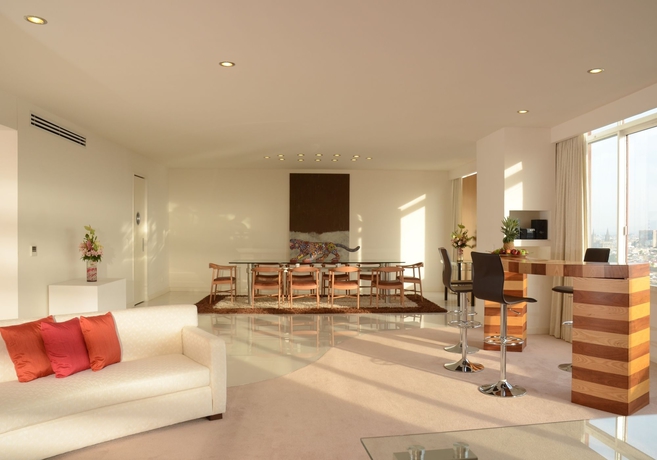 Imagen de los interiores del Hotel Misión Guadalajara. Foto 12