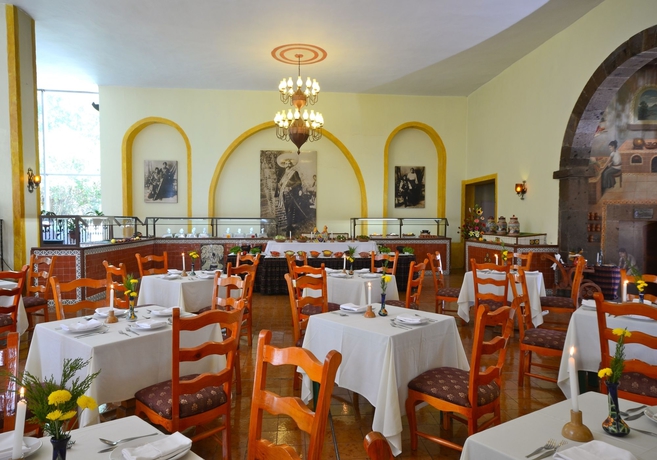 Imagen del bar/restaurante del Hotel Misi&oacute;n La Muralla. Foto 9