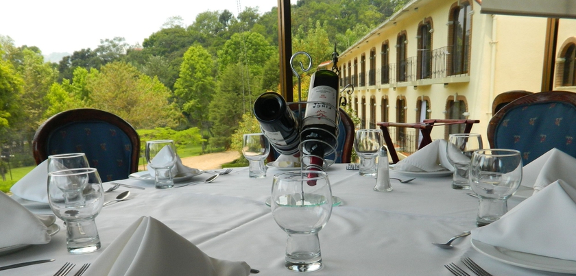 Imagen del bar/restaurante del Hotel Misi&oacute;n Los Cocuyos. Foto 5