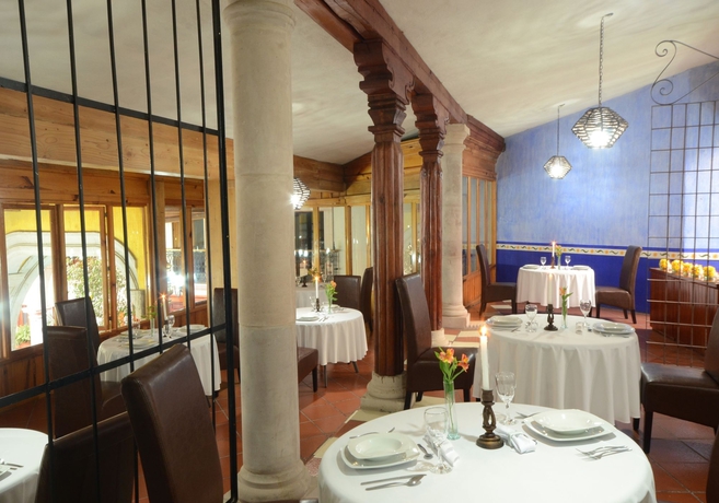 Imagen del bar/restaurante del Hotel Misi&oacute;n P&aacute;tzcuaro Centro Hist&oacute;rico. Foto 5