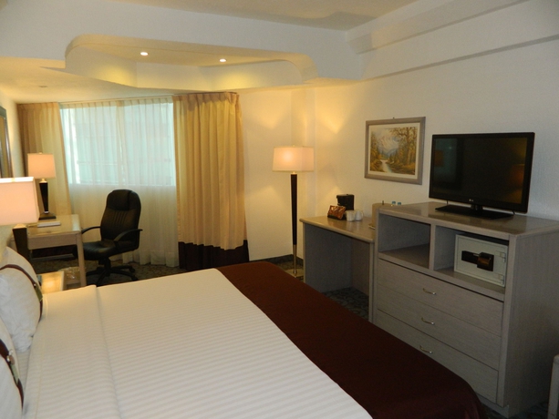 Imagen de los interiores del Hotel Misión Pachuca. Foto 13