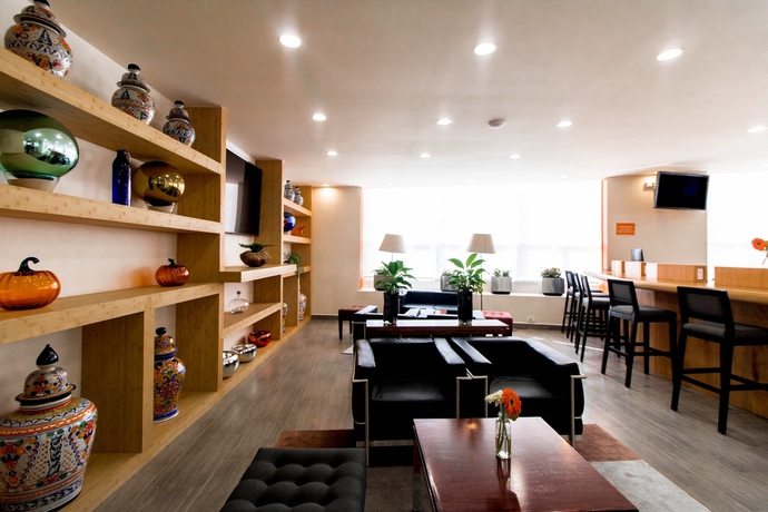 Imagen de los interiores del Hotel Misi&oacute;n Puebla Angelopolis. Foto 18