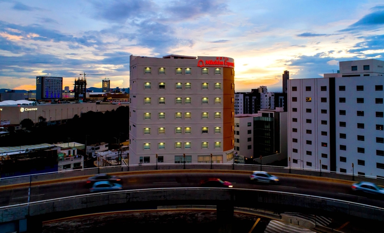 Imagen general del Hotel Misi&oacute;n Puebla Angelopolis. Foto 4