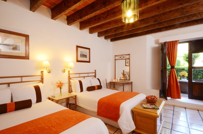 Imagen de la habitación del Hotel Misión San Gil. Foto 7