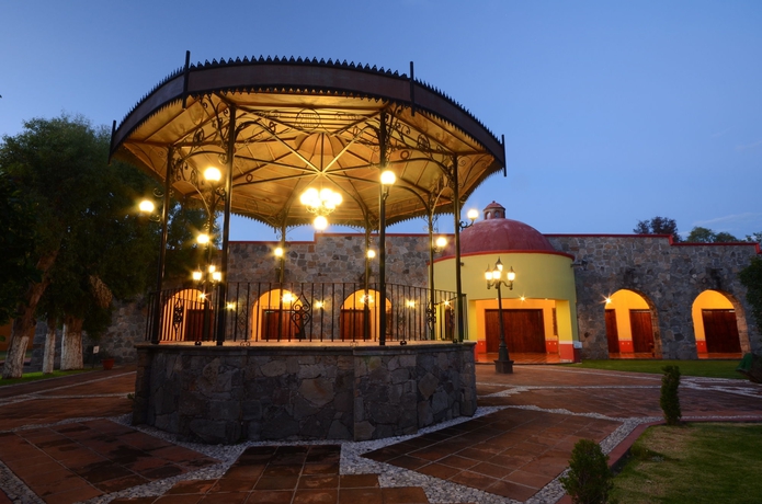 Imagen de los interiores del Hotel Misión San Gil. Foto 13