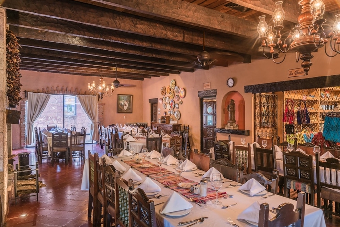 Imagen del bar/restaurante del Hotel Mision Cerocahui By Balderrama Collection. Foto 4