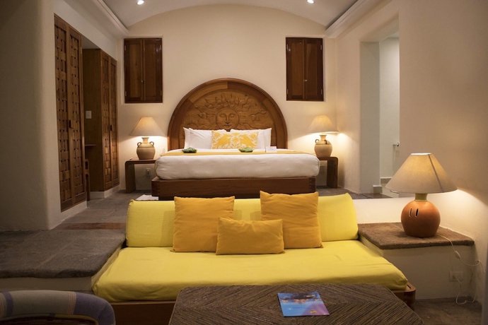 Imagen de la habitación del Hotel Mision Del Sol Resort and Spa. Foto 8