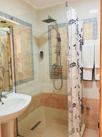 Imagen general del Hotel Misk Resort, Fark&euml;. Foto 7