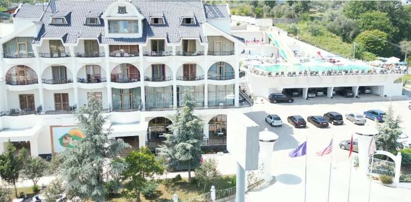 Imagen general del Hotel Misk Resort, Fark&euml;. Foto 8
