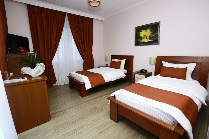 Imagen de la habitación del Hotel Misk Resort, Fark&euml;. Foto 17