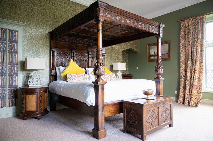 Imagen de la habitación del Hotel Miskin Manor And Health Club. Foto 15