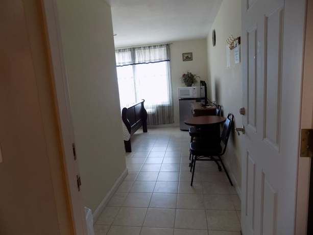Imagen de la habitación del Hotel Misquamicut Beach Front Inn. Foto 5