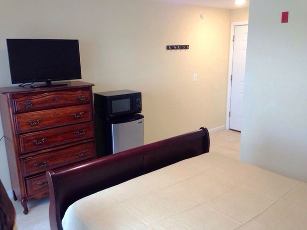 Imagen de la habitación del Hotel Misquamicut Beach Front Inn. Foto 12