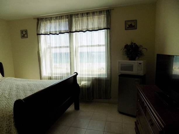Imagen de la habitación del Hotel Misquamicut Beach Front Inn. Foto 19