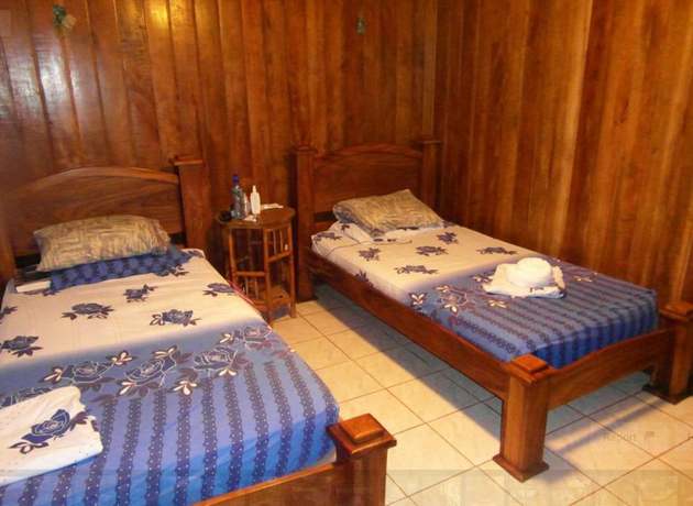 Imagen de la habitación del Hotel Miss Junies Lodge. Foto 8