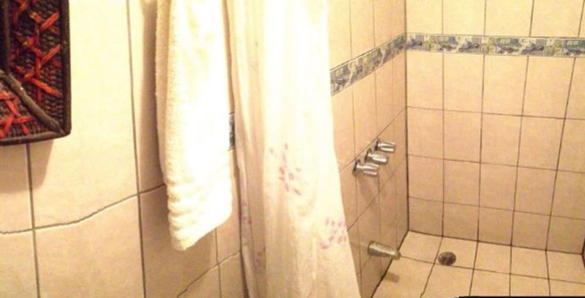 Imagen de la habitación del Hotel Miss Junies Lodge. Foto 16