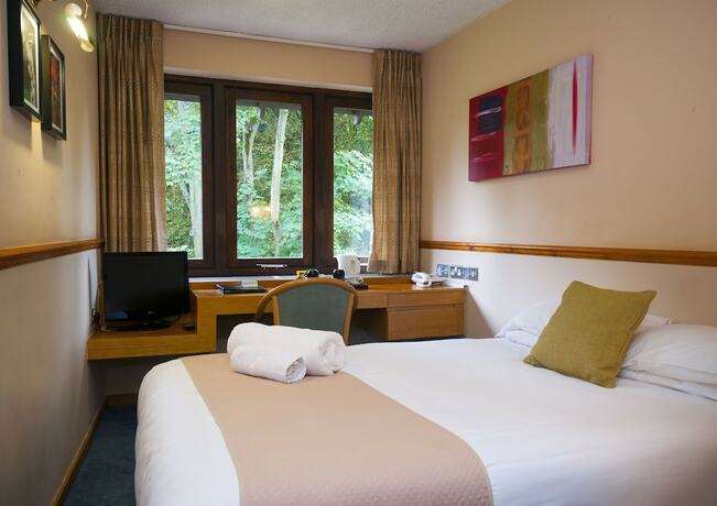 Imagen de la habitación del Hotel Missenden Abbey. Foto 20