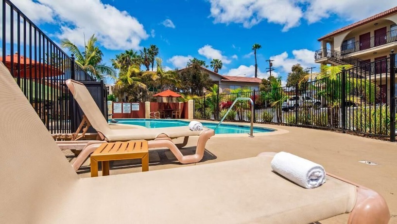 Imagen de la piscina del Hotel Mission Bay Inn San Diego. Foto 19