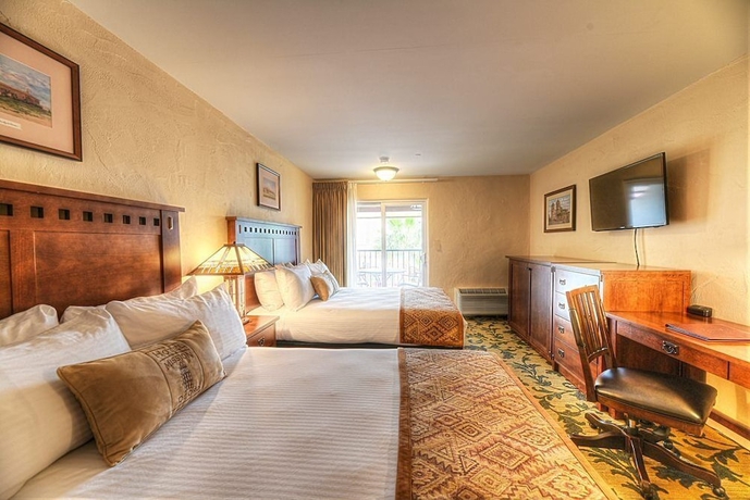 Imagen de la habitación del Hotel Mission De Oro. Foto 4
