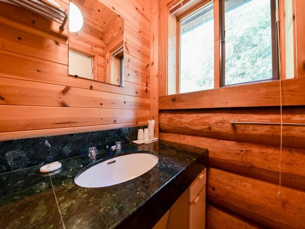 Imagen general del Hotel Mission Hills Geihinkan. Foto 12