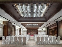 Imagen de los interiores del Hotel Mission Hills Golf Club and Resorts Shenzhen. Foto 14