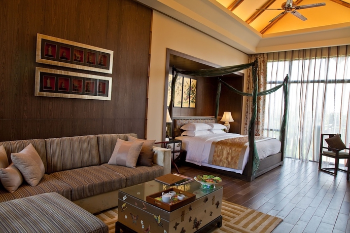 Imagen de la habitación del Hotel Mission Hills Resort Haikou. Foto 6