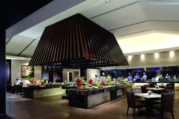 Imagen del bar/restaurante del Hotel Mission Hills Resort Haikou. Foto 2