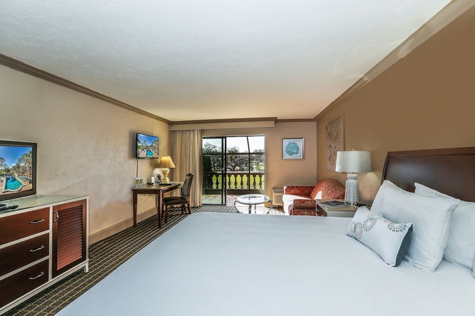 Imagen de la habitación del Hotel Mission Inn Resort and Club. Foto 9