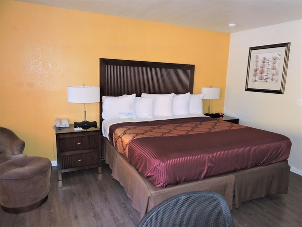 Imagen de la habitación del Hotel Mission Inn and Suites. Foto 10