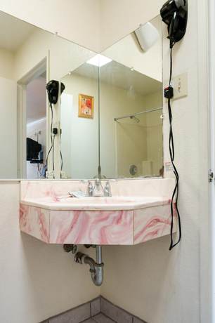 Imagen de la habitación del Hotel Mission Motel Lynwood. Foto 9