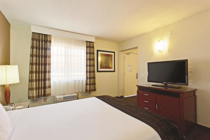 Imagen de la habitación del Hotel Mission View Inn & Suites San Diego Sea World - Zoo. Foto 9