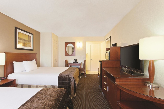 Imagen de la habitación del Hotel Mission View Inn & Suites San Diego Sea World - Zoo. Foto 13