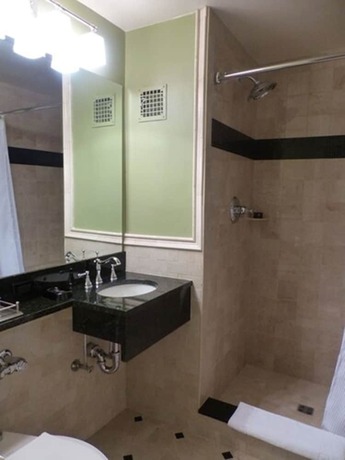 Imagen de la habitación del Hotel Missouri Athletic Club. Foto 13