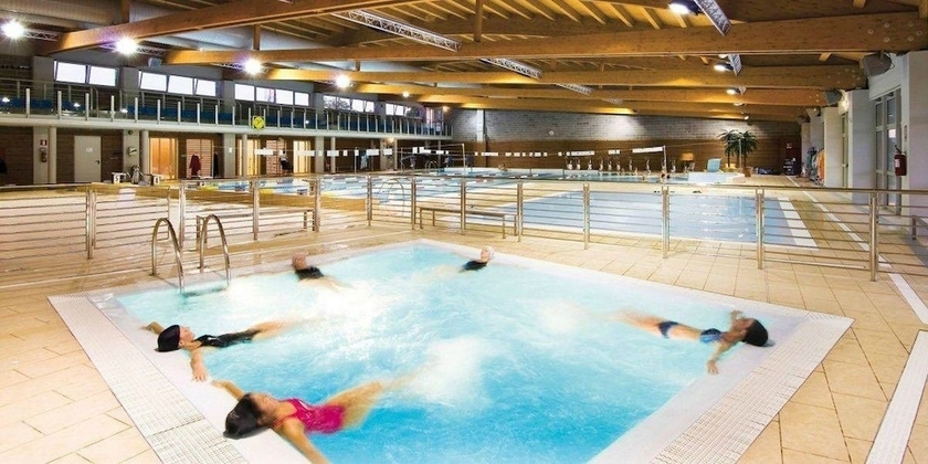Imagen de la piscina del Hotel Missouri. Foto 18