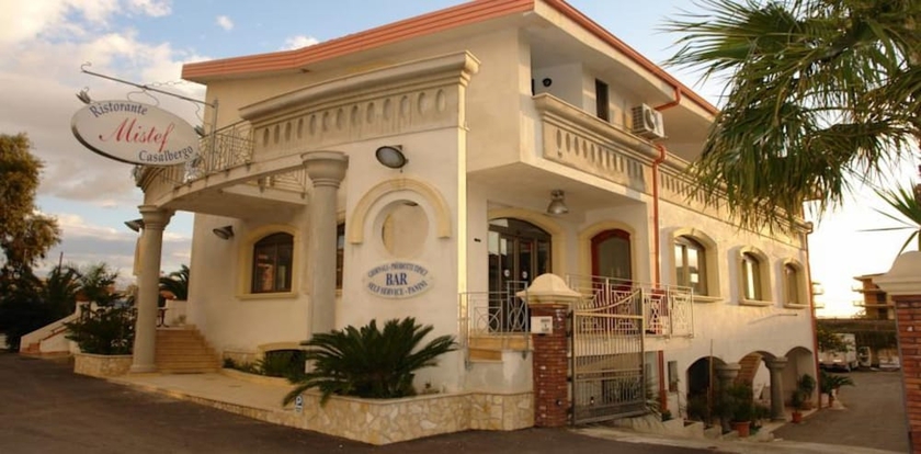 Imagen general del Hotel Mistef. Foto 1