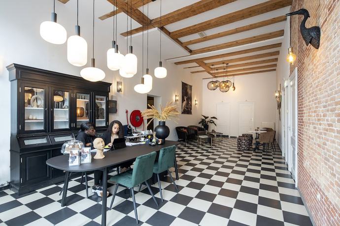 Imagen de los interiores del Hotel Mister Highland. Foto 14