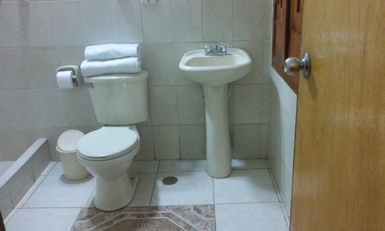 Imagen de la habitación del Hotel Misti Inn. Foto 16