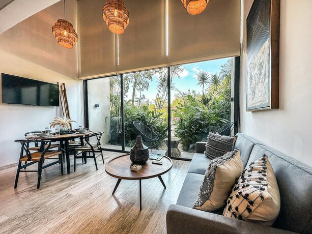 Imagen de la habitación del Hotel Mistiq Gardens. Foto 16