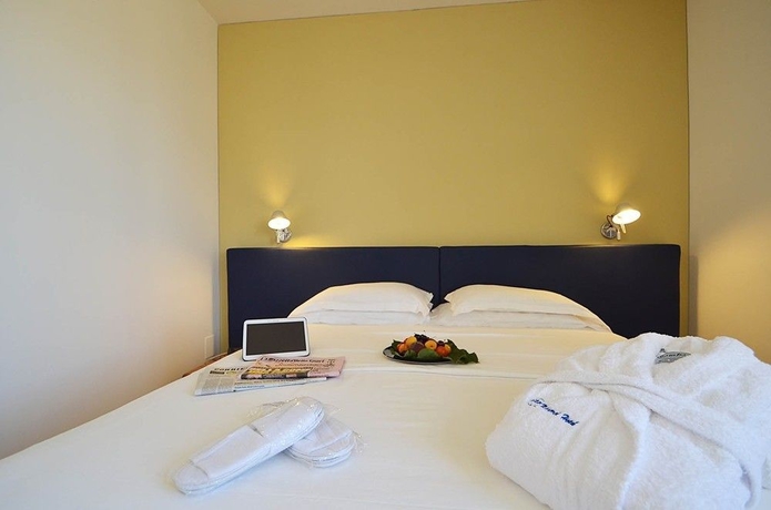 Imagen de la habitación del Hotel Mistral 2. Foto 11