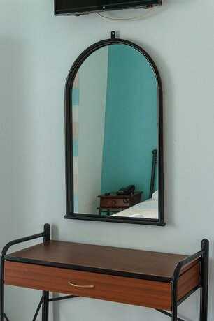 Imagen general del Hotel Mistral Apartments Aegina. Foto 5