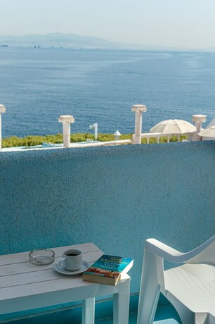 Imagen general del Hotel Mistral Apartments Aegina. Foto 12