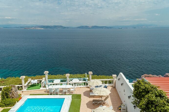 Imagen general del Hotel Mistral Apartments Aegina. Foto 13