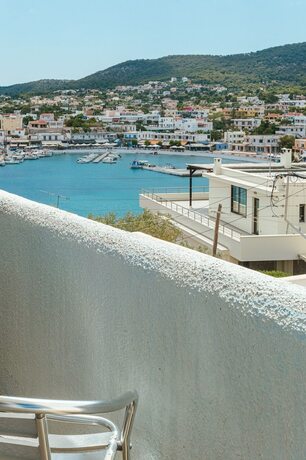 Imagen general del Hotel Mistral Apartments Aegina. Foto 16