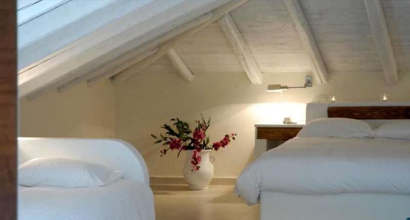 Imagen de la habitación del Hotel Mistral, Hydra. Foto 11