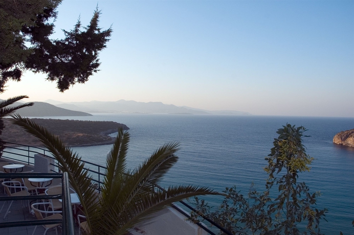 Imagen de los exteriores del Hotel Mistral Mare. Foto 7