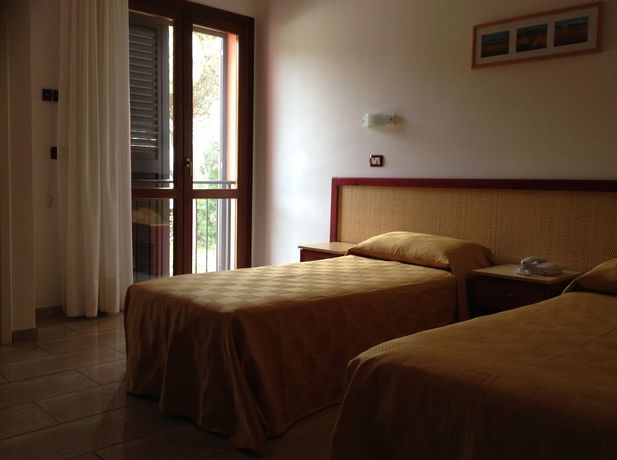 Imagen de la habitación del Hotel Mistral, Marina di Campo. Foto 4