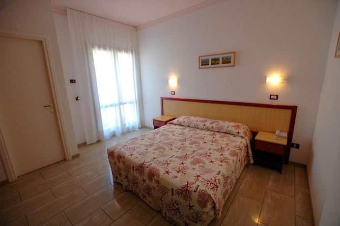 Imagen de la habitación del Hotel Mistral, Marina di Campo. Foto 11
